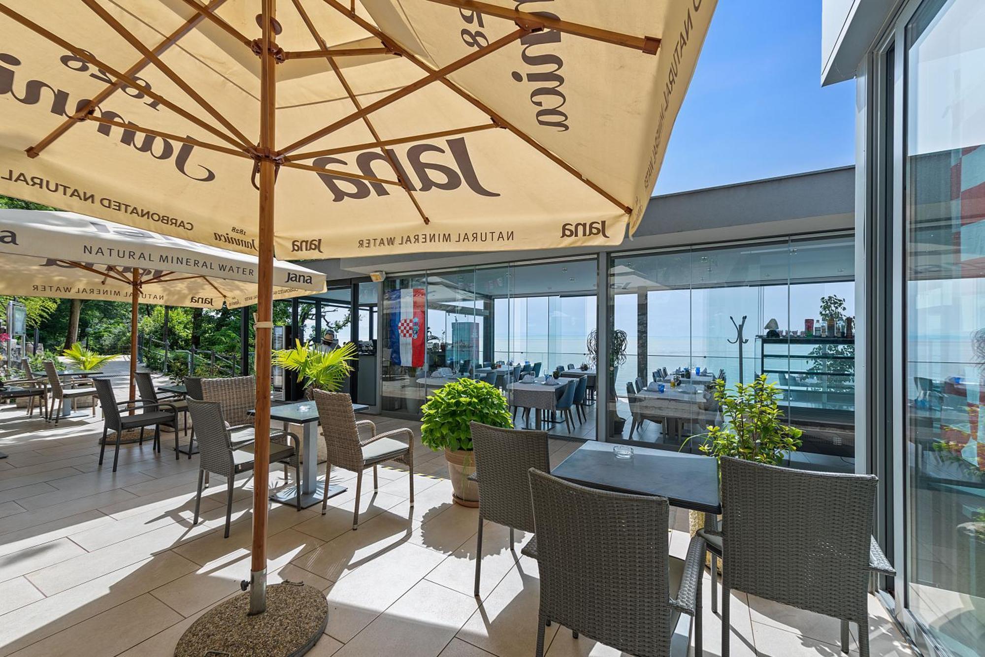 Boutique Hotel Mali Raj Opatija Exterior foto